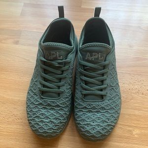 APL from lululemon